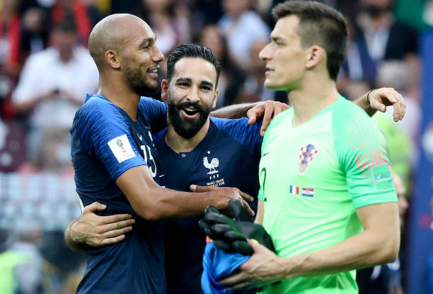 斐然且稳定 斐然且稳定