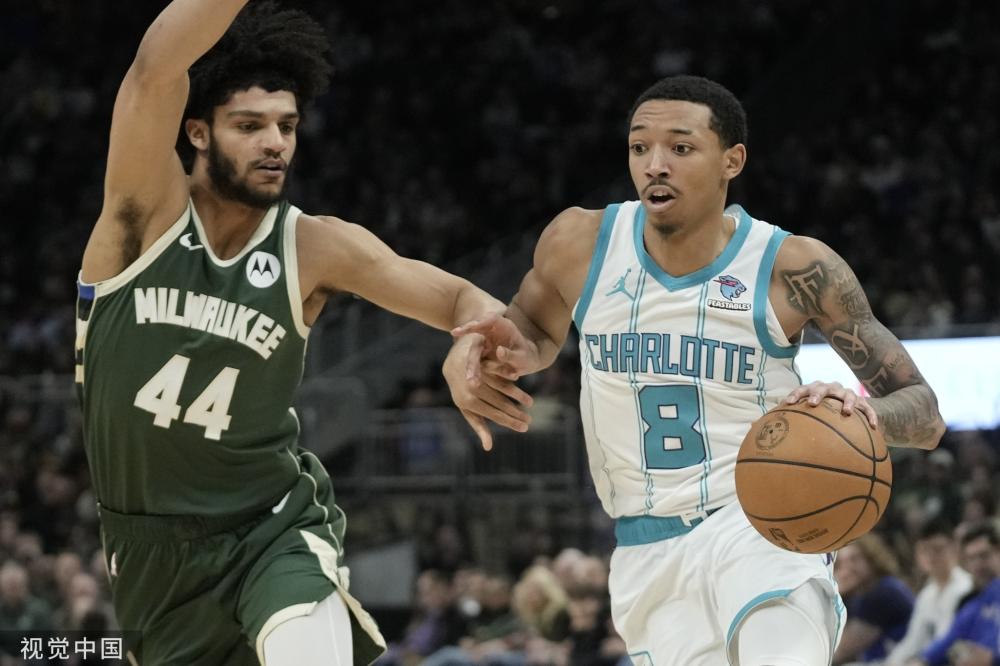 萨在不同情 萨在不同情