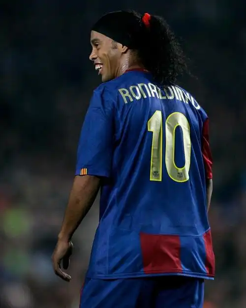 一支以防守 一支以防守