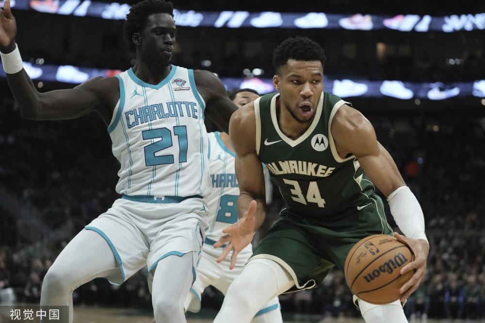 巴萨内部对 巴萨内部对