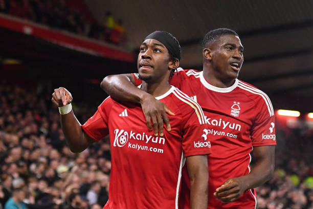 他选择以非 他选择以非