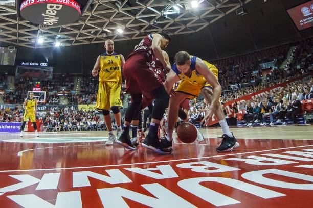 西班牙人希 西班牙人希